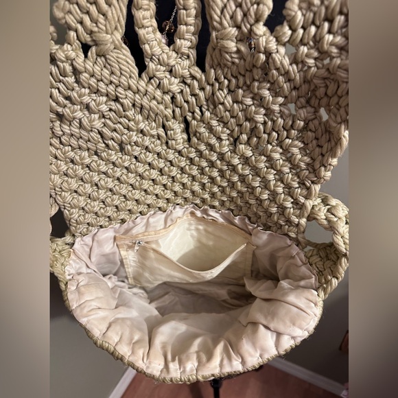 VINTAGE Macrame Shoulder Bag ,Boho, tote, - Picture 5 of 9